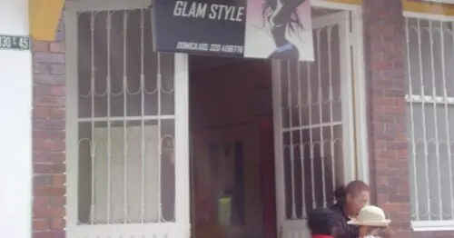PELUQUERIA GLAM STYLE PELUQUERIA GLAM STYLE